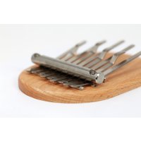 Kalimba Haut-weiß 9 A-Moll