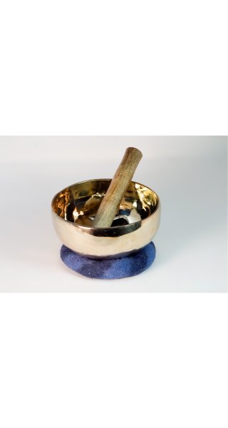 Singing bowl (600g) set with ring